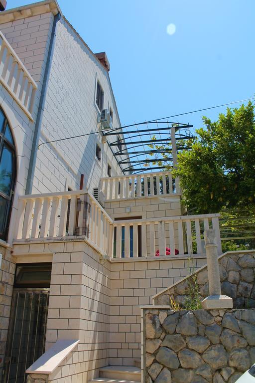 Apartments And Rooms Villa Mir Zaton  Exterior foto