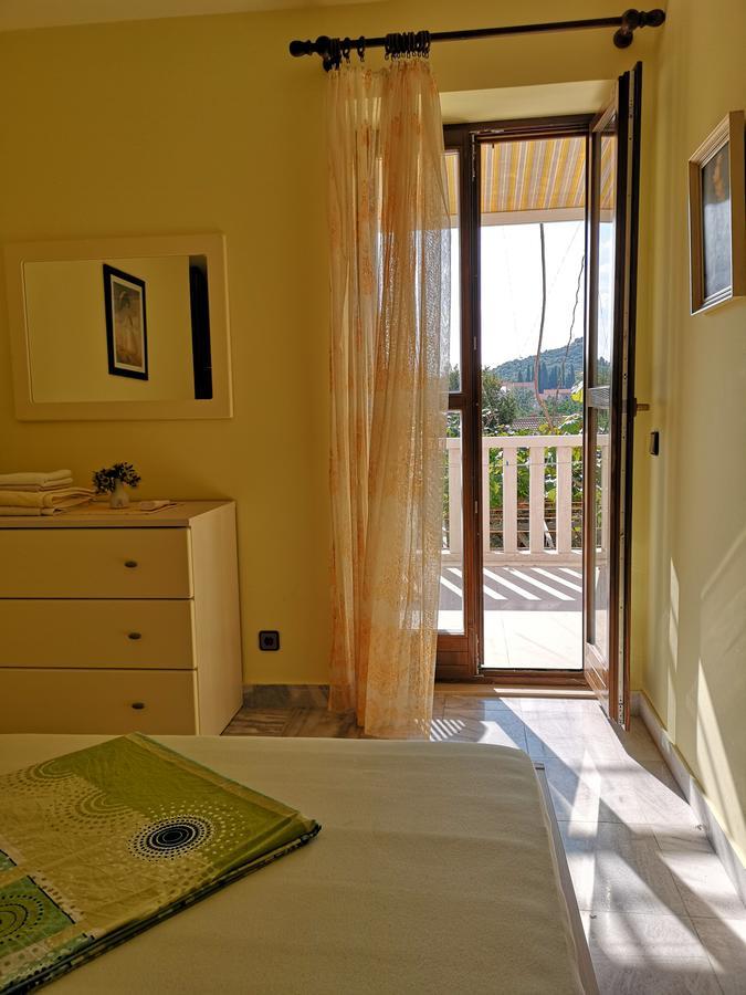 Apartments And Rooms Villa Mir Zaton  Exterior foto